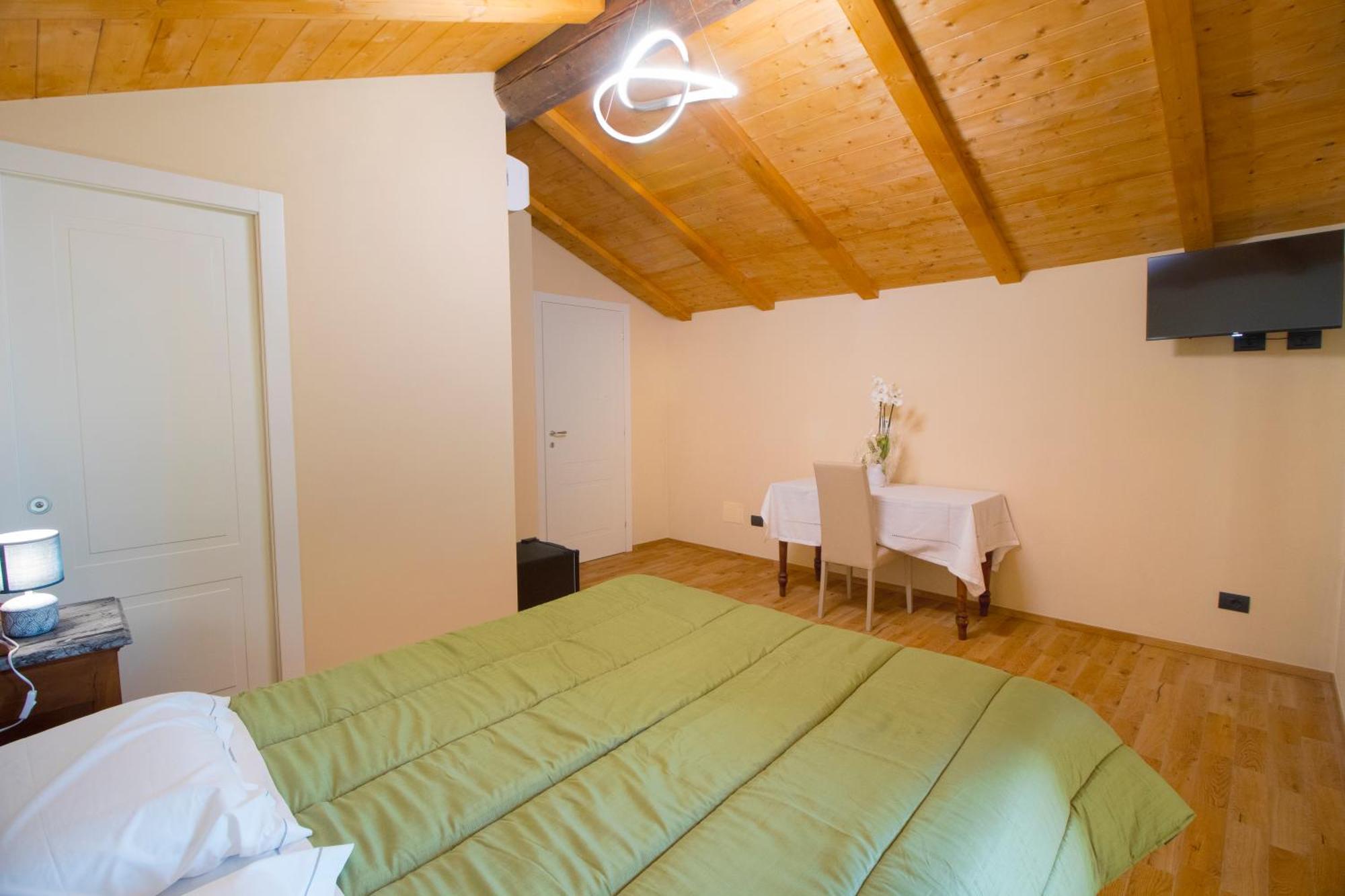 Agriturismo Cascina Reggio Castelnuovo (Asti) Exterior foto