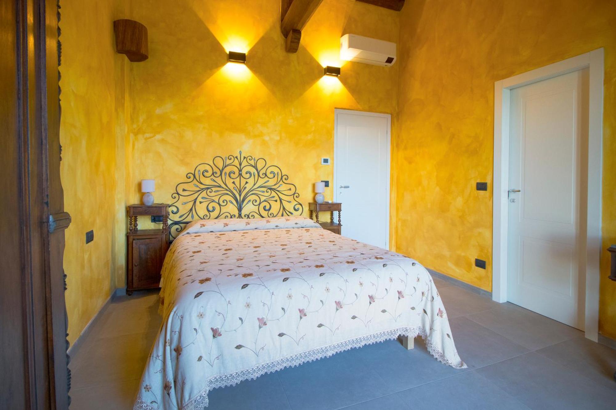 Agriturismo Cascina Reggio Castelnuovo (Asti) Exterior foto